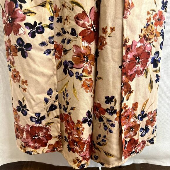 Xhilaration Cream Floral Print Wide Split Leg Halter Floral Jumpsuit Romper MD - Picture 6 of 12